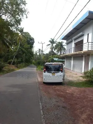 Land for Sale in Katunayake