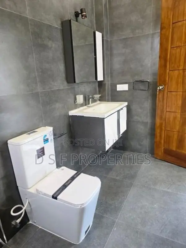 A BRAND NEW THERE STORY LUXURY HOUSE In MAHARAGAMA