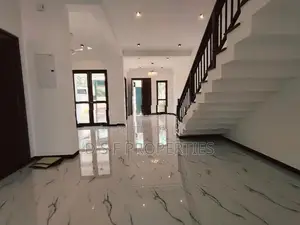 A BRAND NEW THERE STORY LUXURY HOUSE In MAHARAGAMA