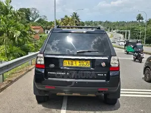 Land Rover Freelander 2012