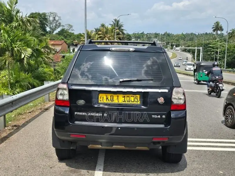 Land Rover Freelander 2012