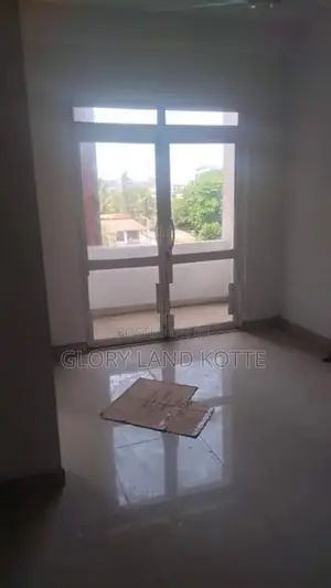 Floor for Rent in Delkanda Junction