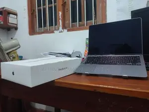 Apple MacBook Air M1 (2020) – 8GB / 256GB