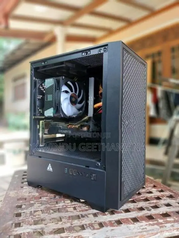 I3 9th Gen Desktop 16GB RAM 600W PSU 128GB SSD 500GB HDD