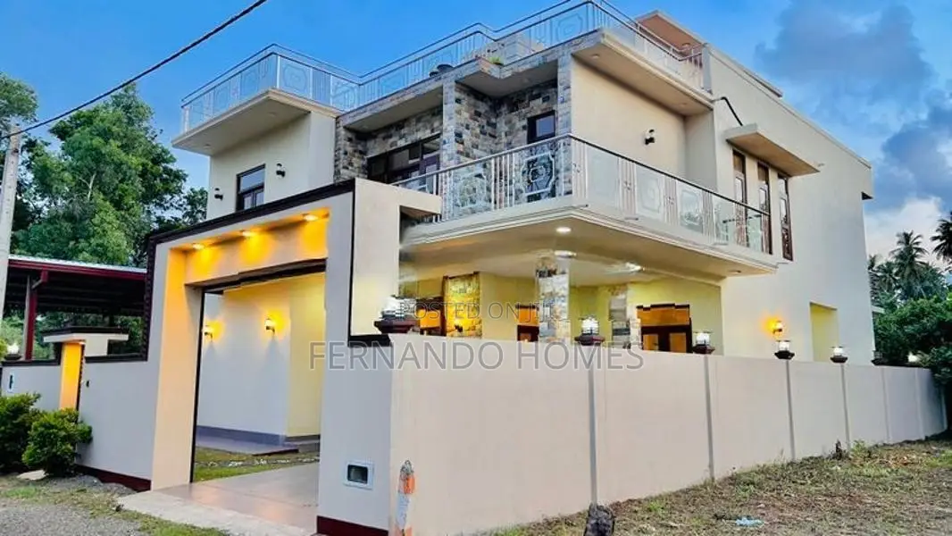Latest Box Modern Lovely Beautiful Brand New House Sale In Negombo