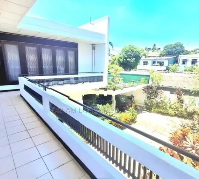 Furnished Upper floor for rent nugegoda