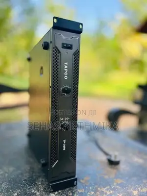 Tapco Power 3000w Amp