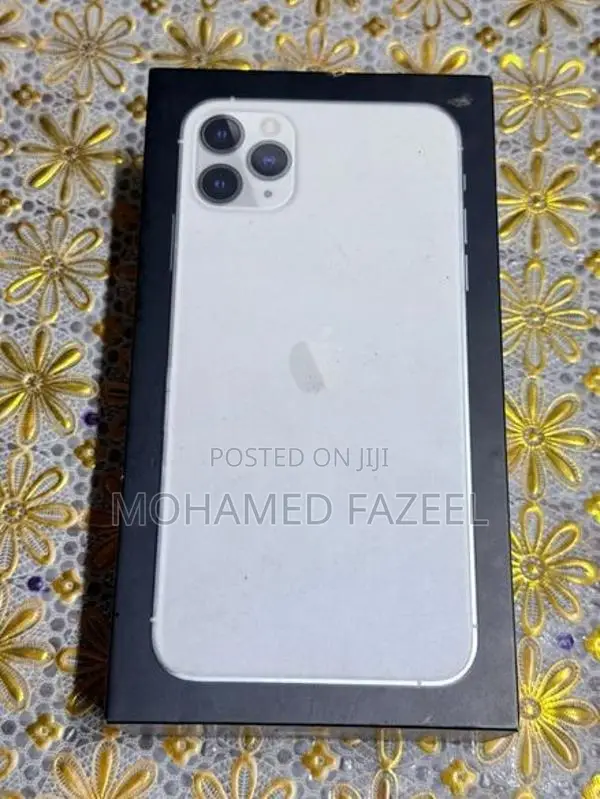 Apple iPhone 11 Pro Max (Used)