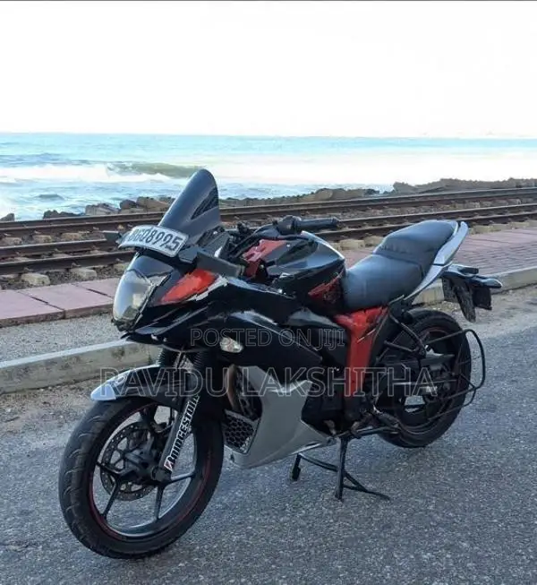 Suzuki Gixxer 2019