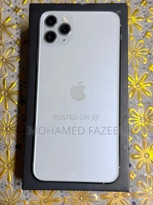 Apple iPhone 11 Pro Max (Used)