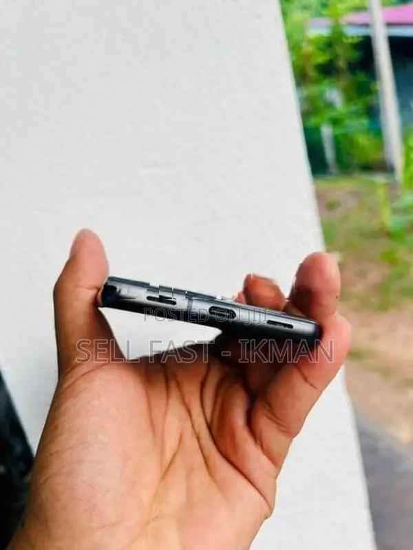 Google Pixel 7a 128GB (Used)