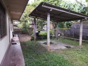 Valuable House with 20 Perch Land for Sale Piliyandala