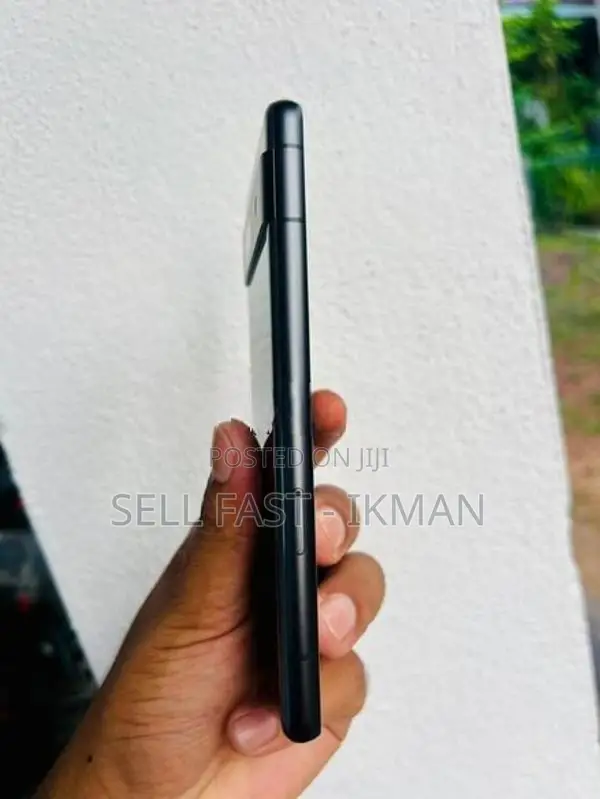Google Pixel 7a 128GB (Used)
