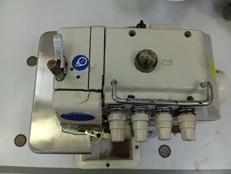 Britex 4 Thred Overlock Machine