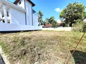 11.80 P Square Block Bare Land For Sale Boralesgamuwa