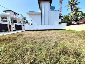 11.80 P Square Block Bare Land For Sale Boralesgamuwa