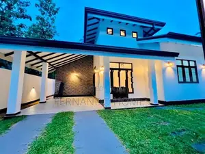 Nice New Fully Completed Single Story House Sale In Negombo