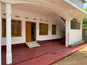 Boarding Rooms – Females Only (Jaffna)