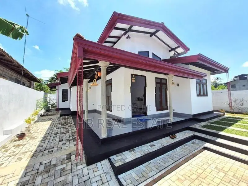 Newly Build Almost Brand New House For Sale Gonapola