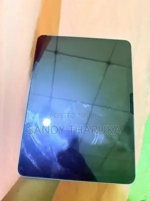 Apple iPad Air 6th Gen 11