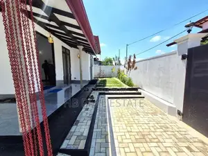 Newly Build Almost Brand New House For Sale Gonapola