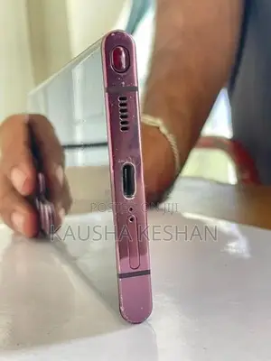 Samsung Galaxy S22+ (Used)