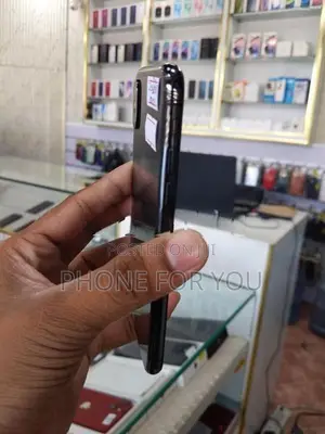 Apple iPhone X (Used)