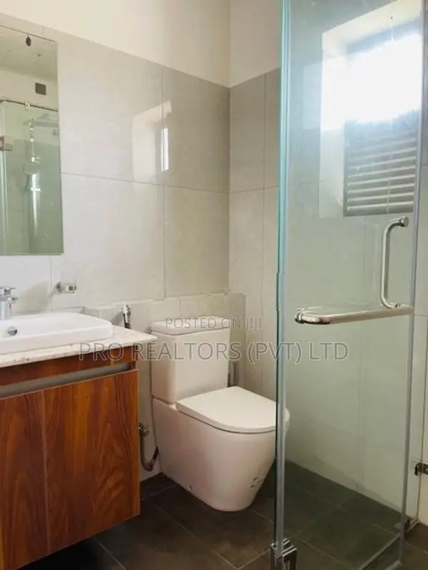 Unfurnished Brand-new Golf Apartment for Sale in Canterbury