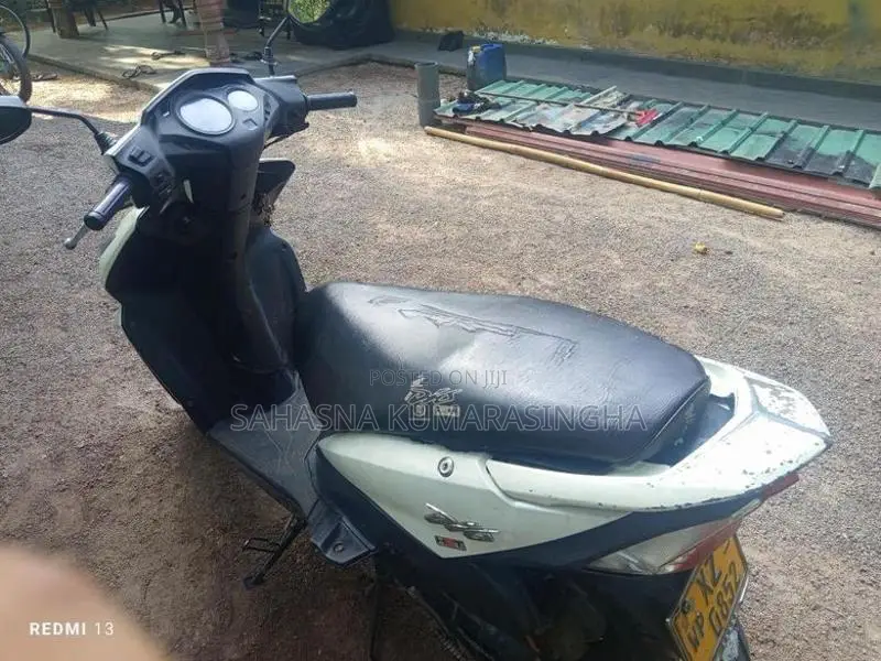 Honda Dio 2012
