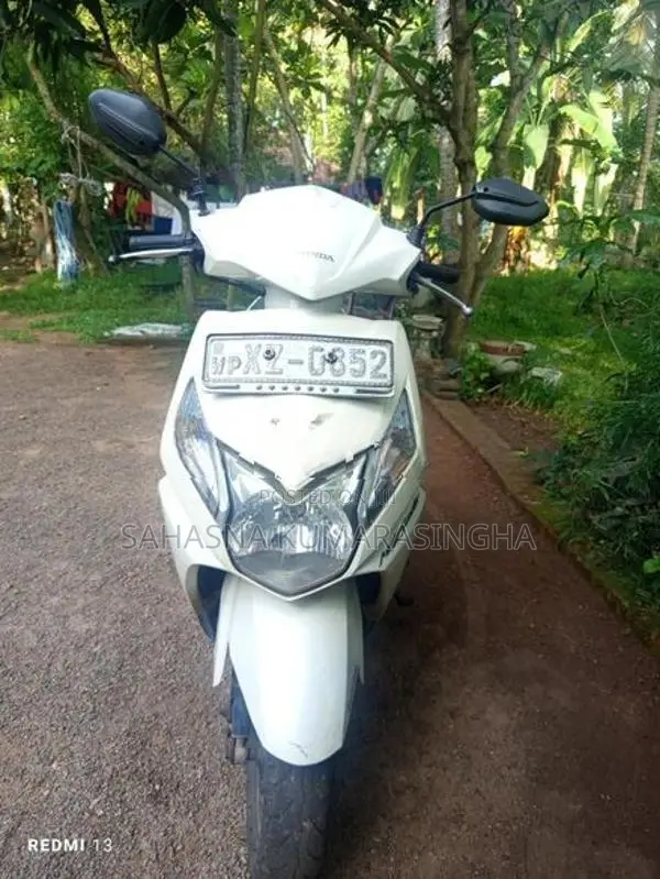 Honda Dio 2012