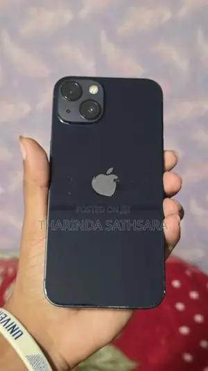 Apple iPhone 13 (Used)