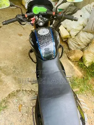 Bajaj Pulsar 150 2017