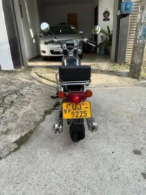 Honda Benly 2004