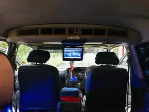 Toyota Hiace Dolphin Super GL 113 1996