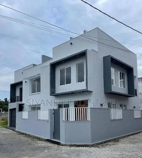 Beautiful Super Luxury House For Sale Mount Lavinia