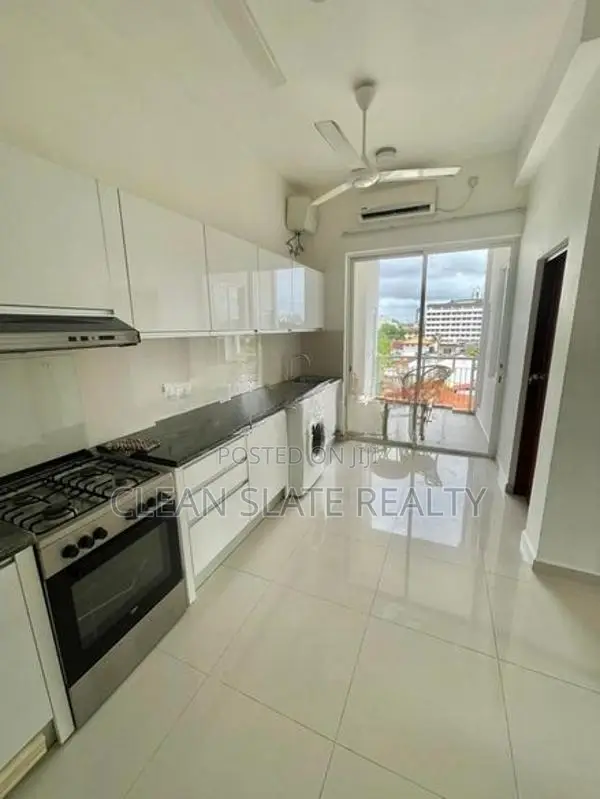3 Bedroom Apartment for Sale at Colombo 7