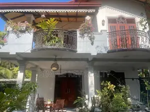 Beautiful Three Store House for Sale in Gampaha