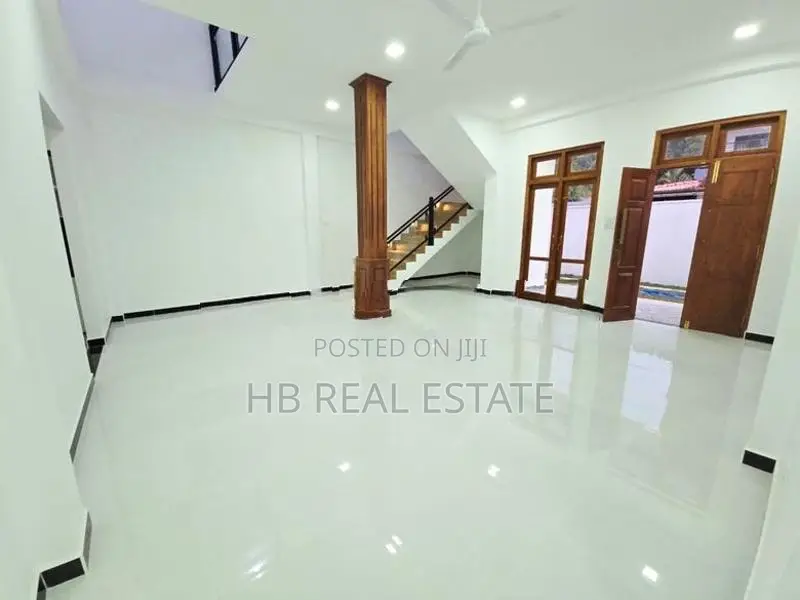 Architecture Designed Super Luxury Two Storey House Mattegoda