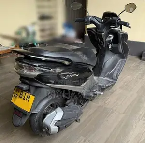 Suzuki Burgman 125 2019