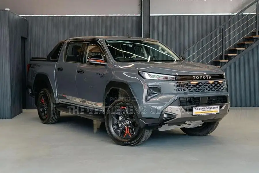 Toyota Hilux Travo Overland Plus 2026