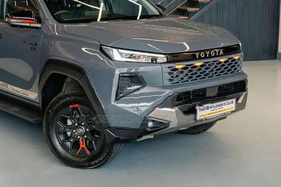 Toyota Hilux Travo Overland Plus 2026