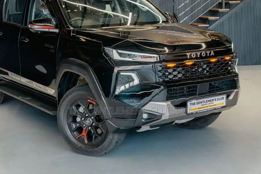 Toyota Hilux Travo Overland Plus 2026
