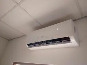 24000BTU SKYWORTH NON INVERTER AC
