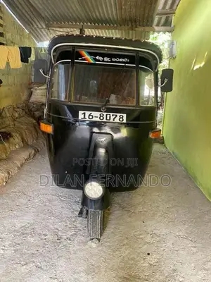 Bajaj RE 2 Stock 2000