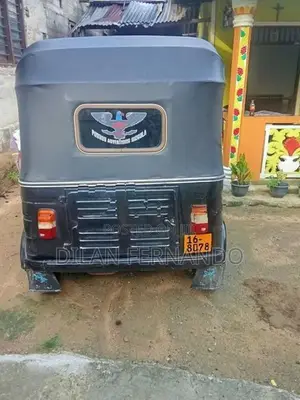 Bajaj RE 2 Stock 2000