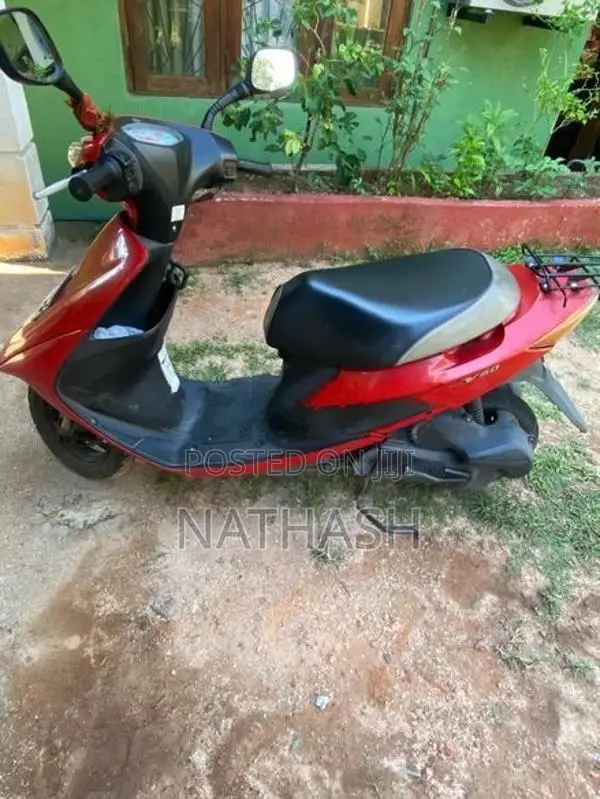 Suzuki V50 2023