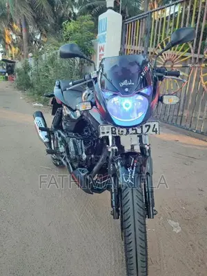 Bajaj Pulsar 180 2018