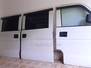 Suzuki Every - DA64 Doors