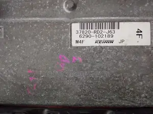 Honda Freed GP3 ECU ( 4 F )