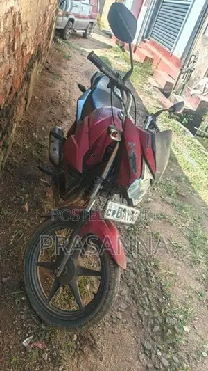 Honda Twister 2014